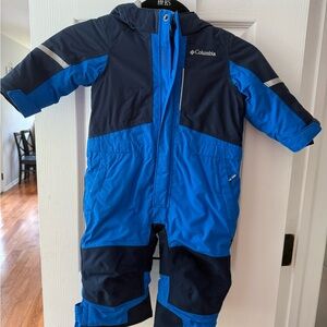 Columbia children’s snow suit - 12/18 months